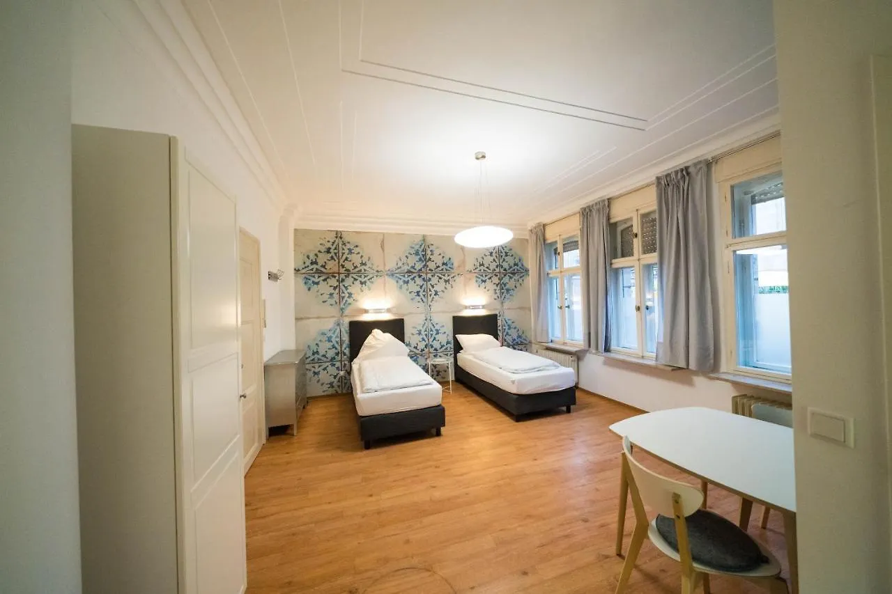 Aparthotel Villa Elon Fuerth